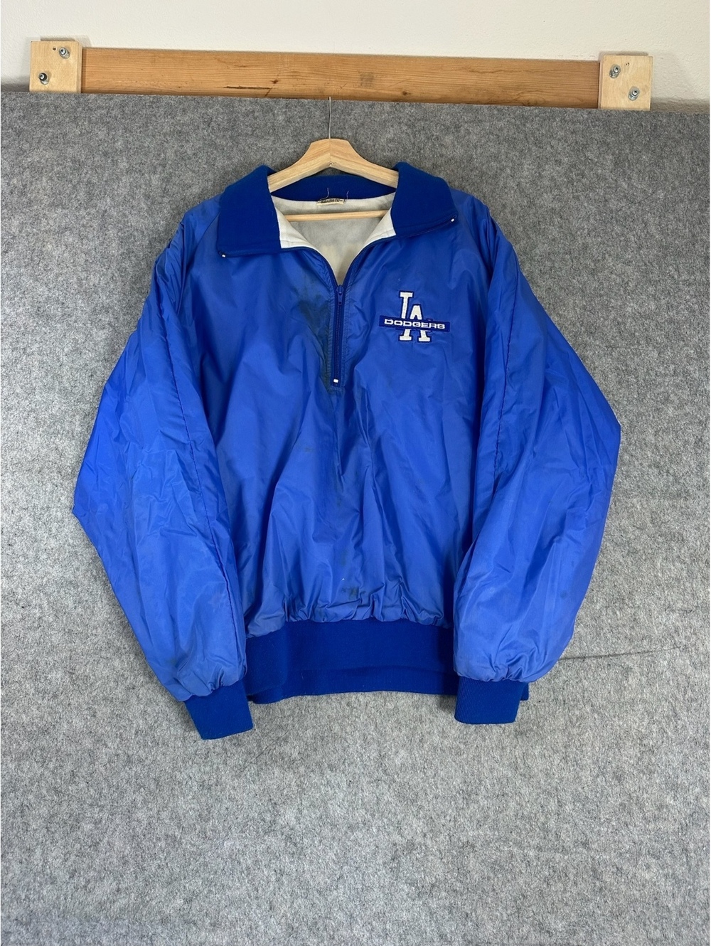 Vintage Nutmeg Los Angeles Dodgers blue pullover jacket Size Large
